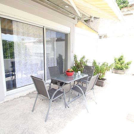 Filoxenia Apartment 아르테미다 외부 사진